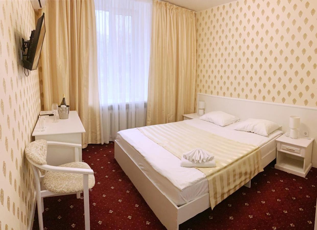 Sergeev Hotel Mykolaiv Eksteriør billede